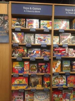 在亚马逊实体书店，我目睹了数据如何重塑购物体验